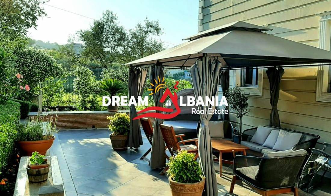 Shtepi me qera Apartament ne Tirane, 3+1, Mobilimi E mobiluar, Pagesa 900  Euro.