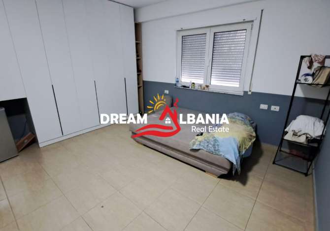 Ambjent biznesi ne shitje ne Rrugen Don Bosko, ne afersi te Vizion+, ne Tirane (ID 4131391)