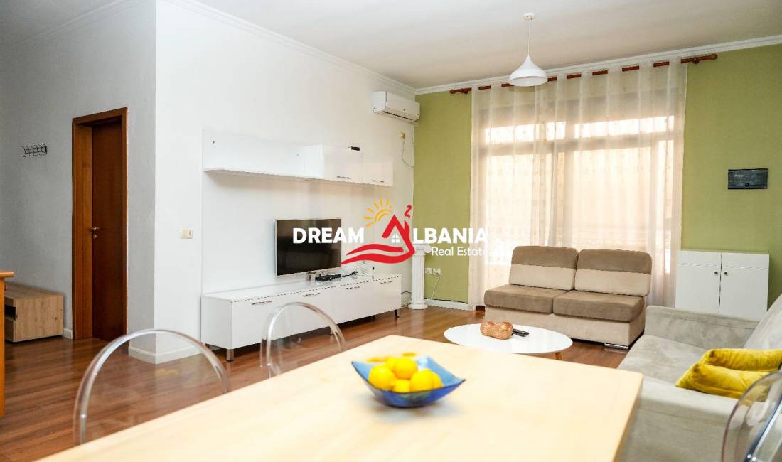 Shtepi me qera Apartament ne Tirane, 1+1, Mobilimi E mobiluar, Pagesa 650  Euro.