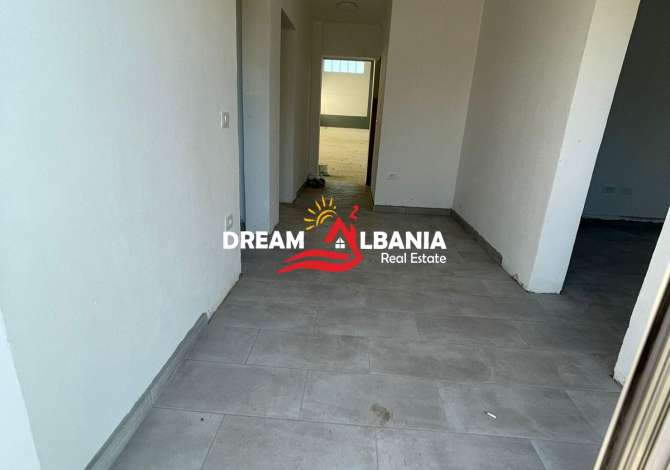 Ambient biznesi me qera 4+1 ne Tirane - 4,000 Euro