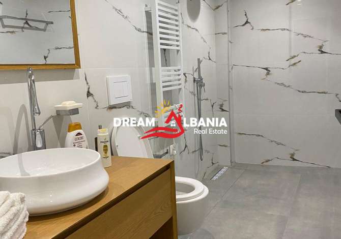 Shtepi me qera Apartament ne Tirane, 2+1, Mobilimi E mobiluar, Pagesa 1,200  Euro.