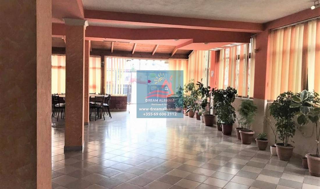 Dyqan me qera ne zonen e Astirit rrugen Joklin Persi ne Tirane (ID 4271370 )