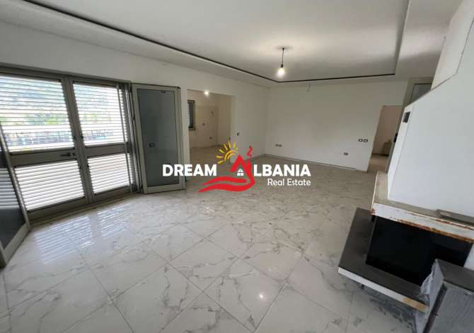 Private house for rent in Tirana 7+1, Emty