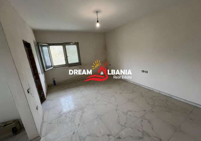 Private house for rent in Tirana 7+1, Emty