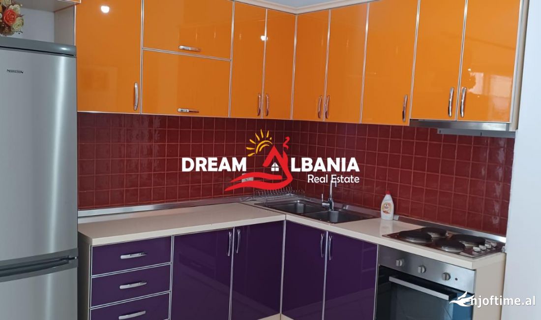 Shtepi me qera Apartament ne Tirane, 2+1, Mobilimi E mobiluar, Pagesa 450  Euro.