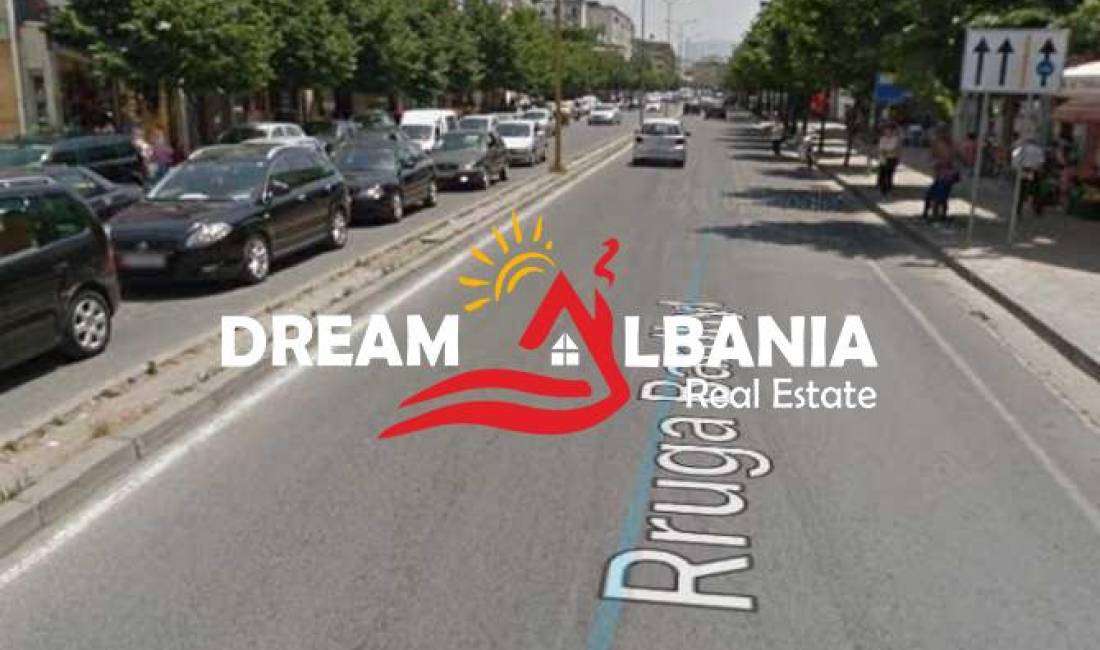 Jepet dyqan me qera tek Rruga Bardhyl, 67m2 (ID 42711007)