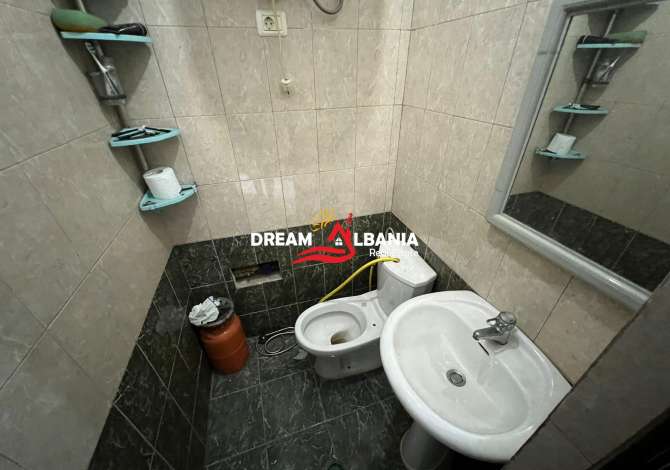 Ambient Biznesi ne shitje ne Porcelan, prane Klanit (ID 4161087)