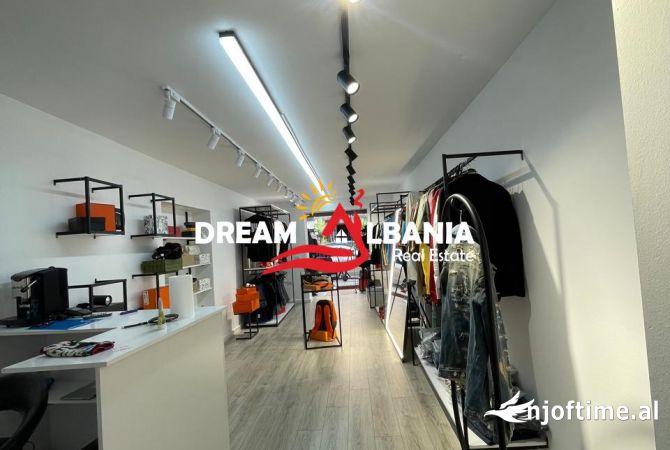 Business Property for Rent 1+1 in Tirana - 1,500 Euro