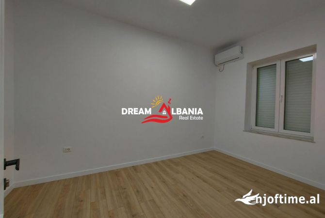 Jepet me qera ambient zyre 3+1 tek Shallvaret, prane Gjykates se Larte (ID 4261806)