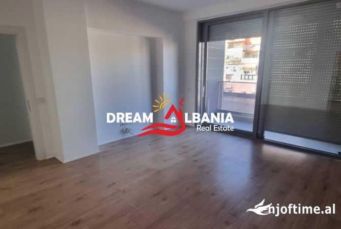 Business Property for Rent 3+1 in Tirana - 1,500 Euro