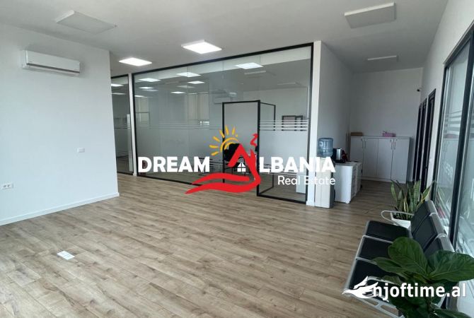 Jepet me qera ambient zyrash 200 m2 dhe 3 poste parkimi ne Mezez, prane Top Channel (ID 42611168)