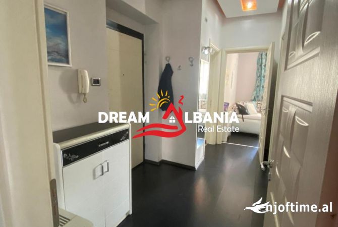 Shtepi ne shitje Apartament ne Tirane, 2+1, Mobilimi E mobiluar, Pagesa 170,000  Euro.