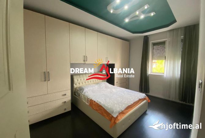 Shtepi ne shitje Apartament ne Tirane, 2+1, Mobilimi E mobiluar, Pagesa 170,000  Euro.