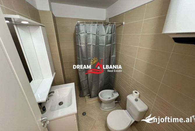 Shtepi me qera Apartament ne Tirane, 2+1, Mobilimi E mobiluar, Pagesa 420  Euro.