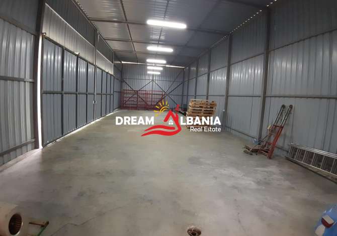 Ambient biznesi me qera 4+1 ne Tirane - 700 Euro