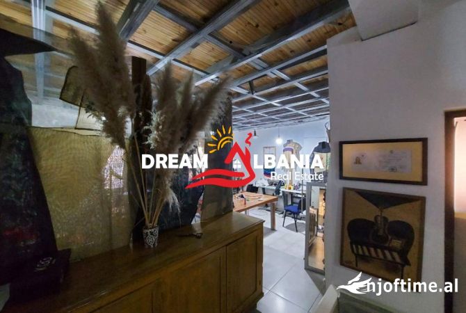 Business Property in Sale 5+1 in Tirana - 890,000 Euro