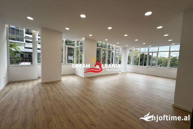Business Property in Sale 3+1 in Tirana - 230,000 Euro