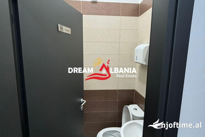 Kapanon me qera ne rrugen dytesore Vore (ID 4281250)