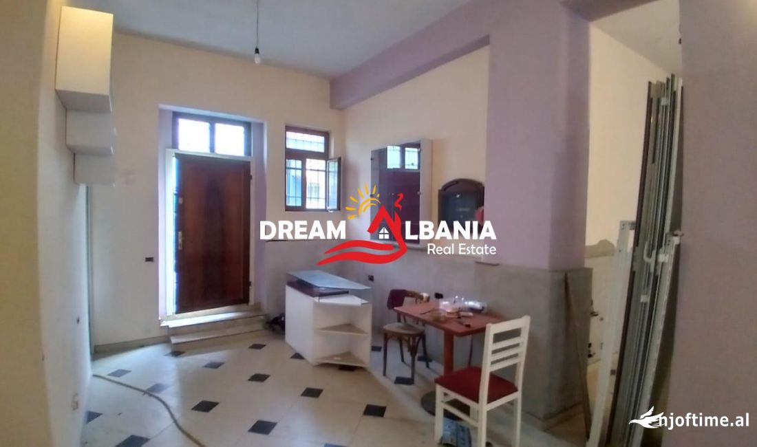 Shitet dyqan ne Babrru, Tirane (ID 4171539)