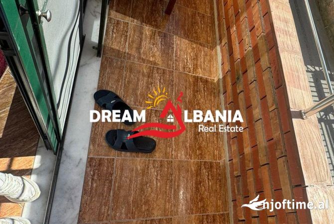 Shtepi ne shitje Apartament ne Tirane, 1+1, Mobilimi E mobiluar, Pagesa 100,000  Euro.