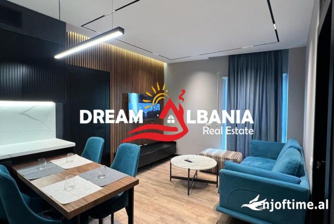 Apartament 2+1 me qera në rrugën e Barrikadave afër sheshit Skëndërbeu në Tiranë (ID 42215028)