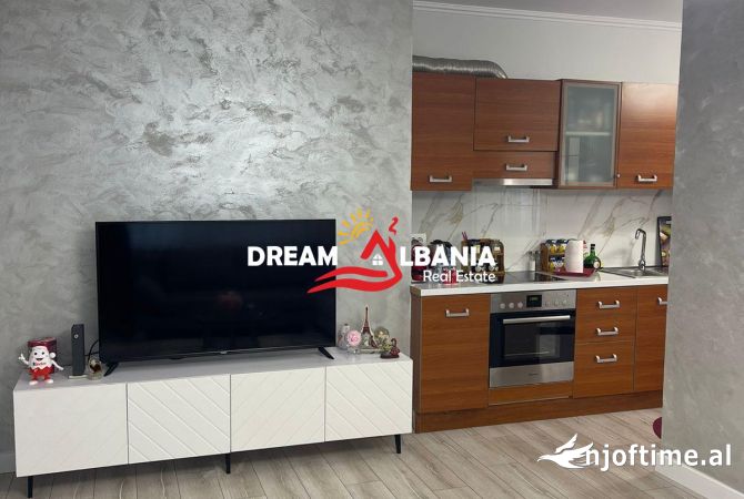 Shtepi me qera Apartament ne Tirane, 1+1, Mobilimi E mobiluar, Pagesa 800  Euro.