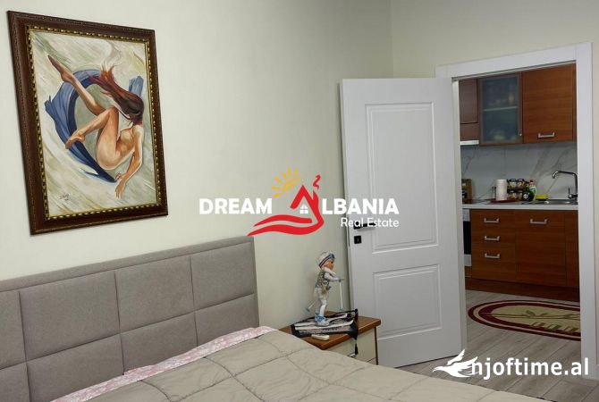 Shtepi me qera Apartament ne Tirane, 1+1, Mobilimi E mobiluar, Pagesa 800  Euro.