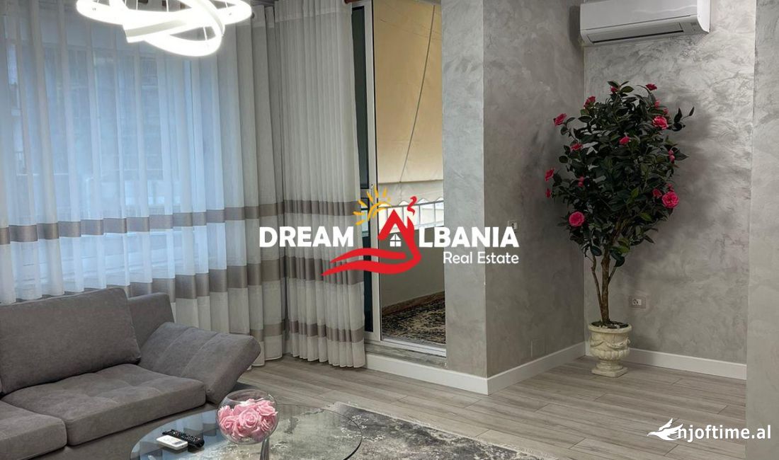 Shtepi me qera Apartament ne Tirane, 1+1, Mobilimi E mobiluar, Pagesa 800  Euro.