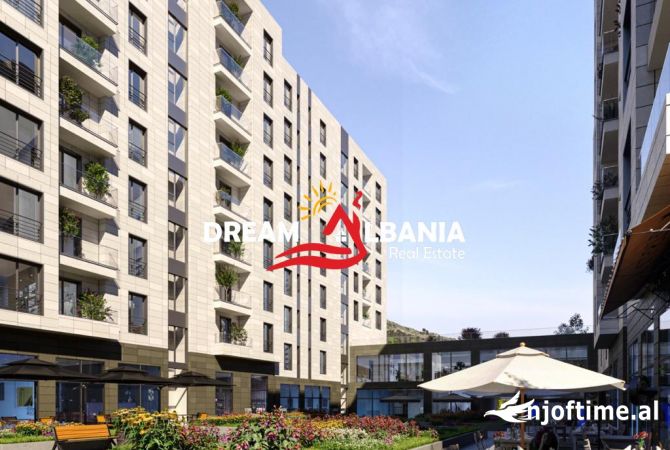 Ambiente Commerciale in Affitto 3+1 a Tirana - 450 Euro