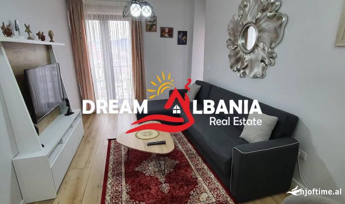 Shitet Apartament i pershtatur Hotel ne Qender te Tiranes, rruga e Kavajes (ID 4101872)