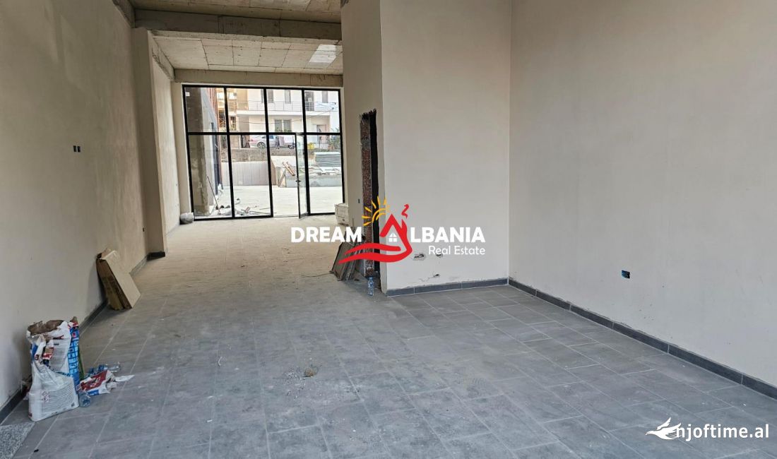 Jepet me qera ambjent biznesi ne zonen e Paskuqanit - Rr. Lidhja e Prizrenit (ID 42611186)