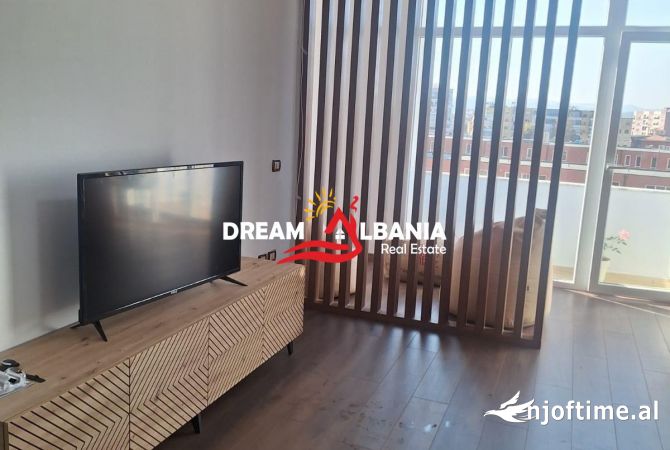 Shtepi ne shitje Apartament ne Tirane, 2+1, Mobilimi E mobiluar, Pagesa 192,000  Euro.