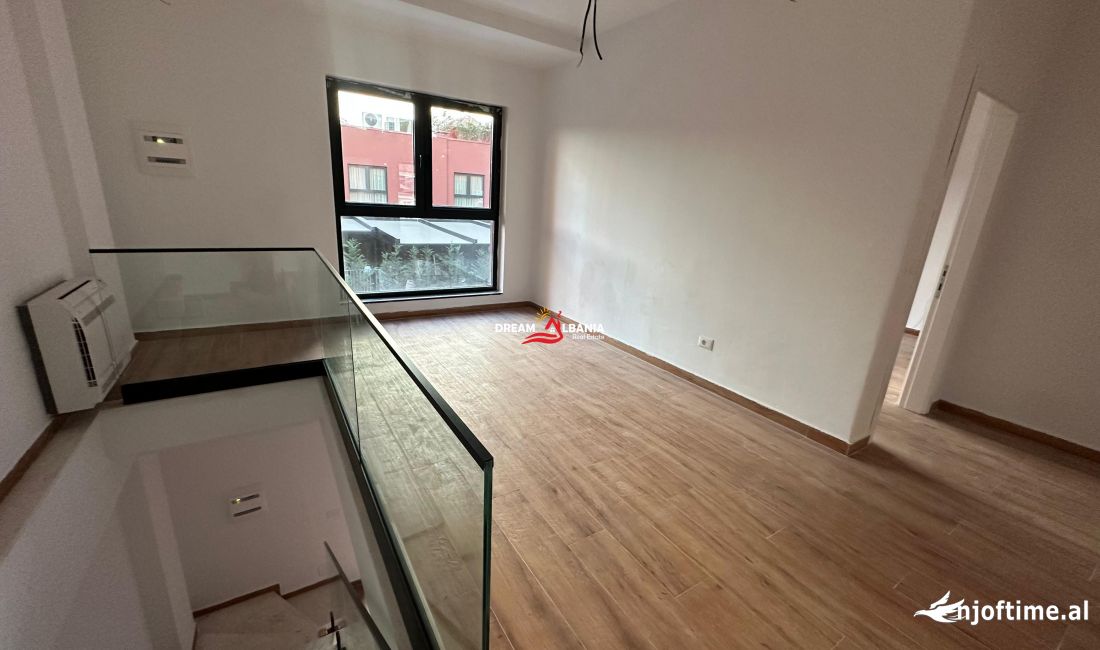 Jepet me qera ambjent biznesi Duplex ne Rrugen e Kavajes, Tirana Garden Building (ID 42611189)