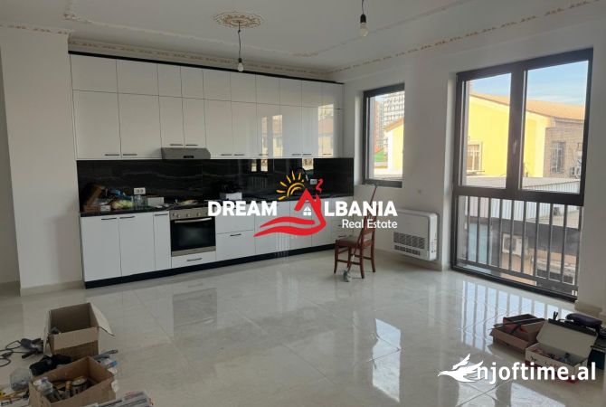 Apartament me qera 2+1+2 pane tregut, tek uzina Dinamo,Tirane (ID 42215054)