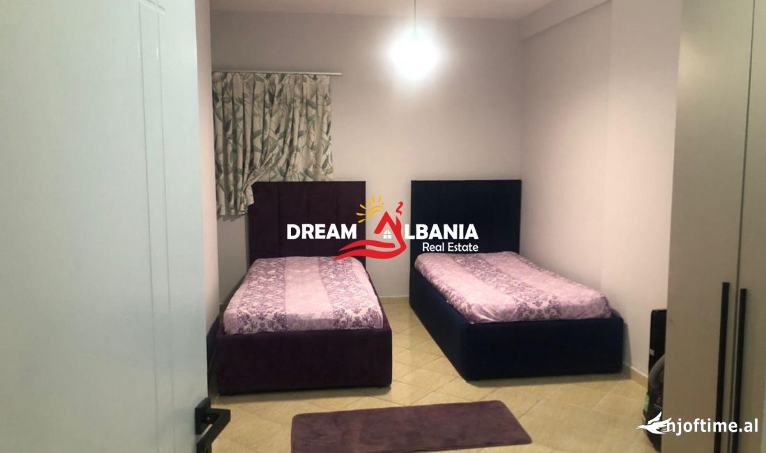 Shtepi me qera Apartament ne Tirane, 2+1, Mobilimi E mobiluar, Pagesa 675  Euro.