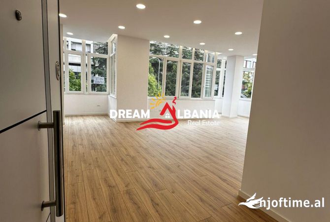 Business Property in Sale 1+1 in Tirana - 230,000 Euro