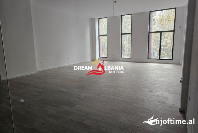 Ambjent Komercial/Dyqan me qera ne rrugen e Kavajes, tek Garden Building (ID 42711038)