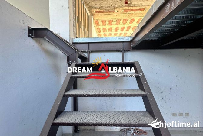 Ambjent biznesi me qera tek Bulevardi i Ri (ID 42711042)