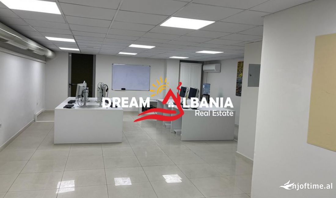 Ambjent per zyra me qera tek Bulevardi i Ri, rruga Jordan Misja (ID 42611207)