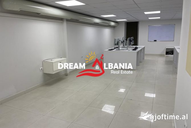 Ambjent per zyra me qera tek Bulevardi i Ri, rruga Jordan Misja (ID 42611207)