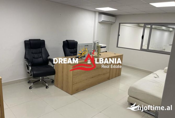 Ambjent per zyra me qera tek Bulevardi i Ri, rruga Jordan Misja (ID 42611207)