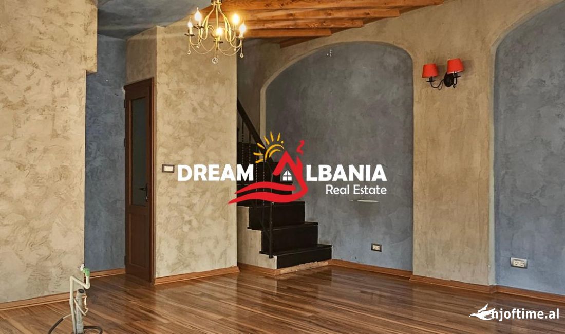 Ambjent Biznesi ne shitje ne Korce (ID 4171515)