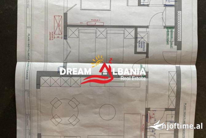 Shtepi ne shitje Apartament ne Tirane, 2+1, Mobilimi Bosh, pa mobiluar, Pagesa 266,500  Euro.