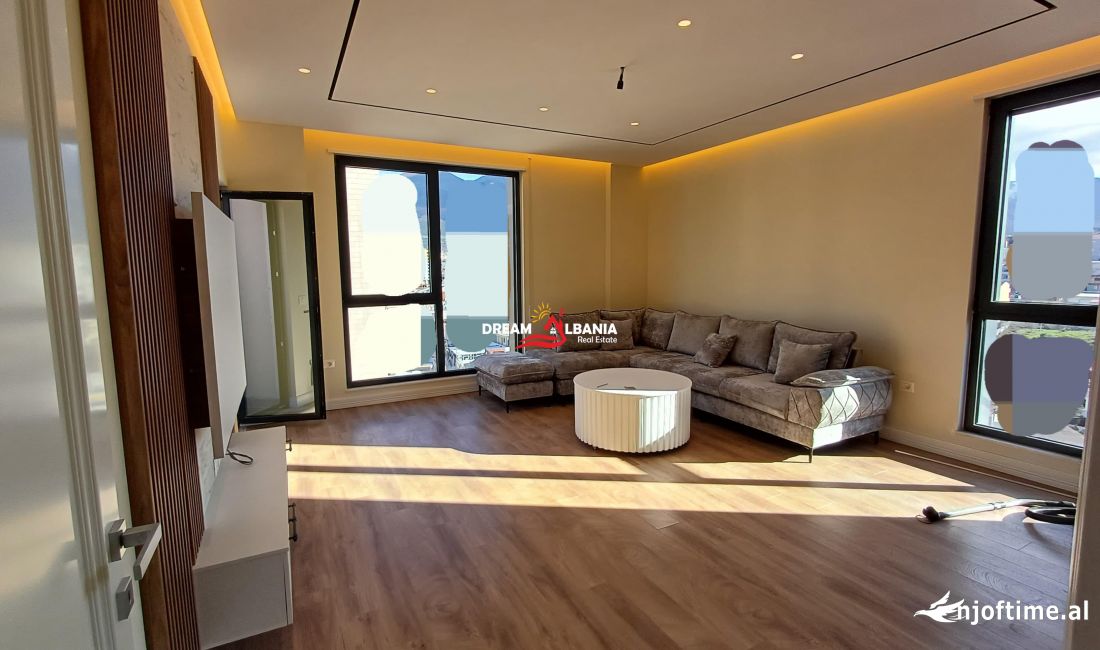 Shtepi me qera Apartament ne Tirane, 3+1, Mobilimi E mobiluar, Pagesa 1,200  Euro.