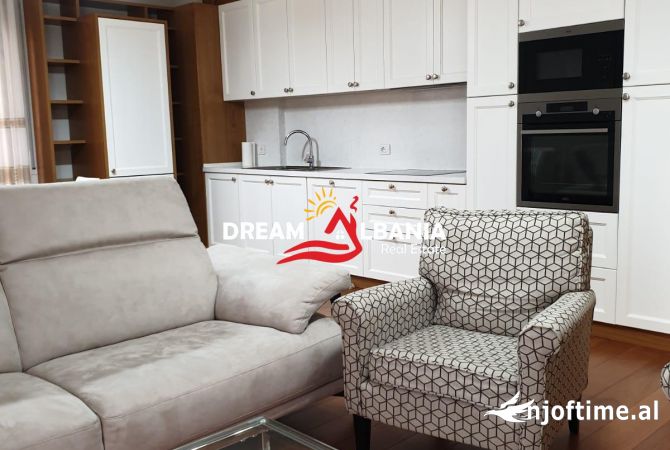 Shtepi me qera Apartament ne Tirane, 3+1, Mobilimi E mobiluar, Pagesa 1,200  Euro.