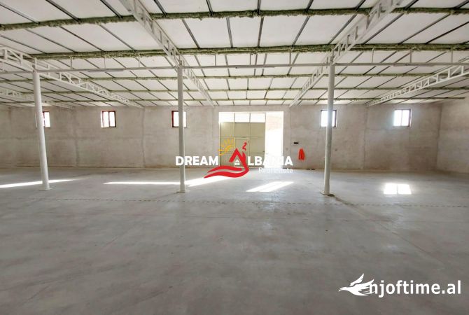 Magazine me qera ne Tufine (ID 4281262)