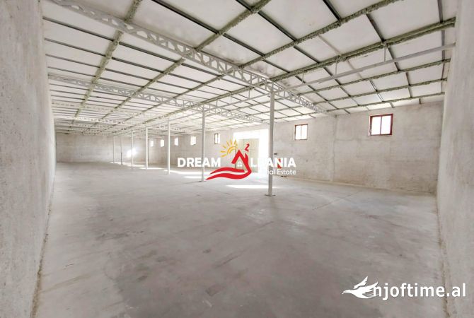 Magazine me qera ne Tufine (ID 4281262)