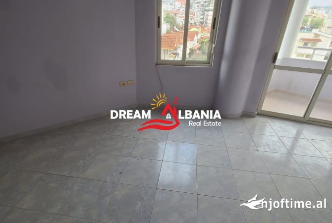 Apartment for sale in Tirana 3+1, Emty