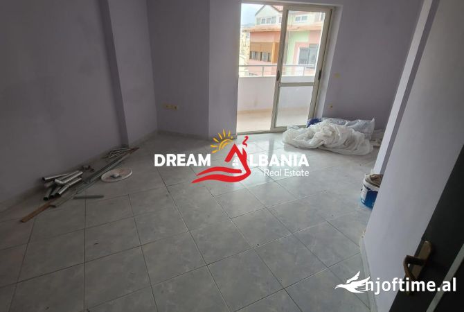 Apartment for sale in Tirana 3+1, Emty