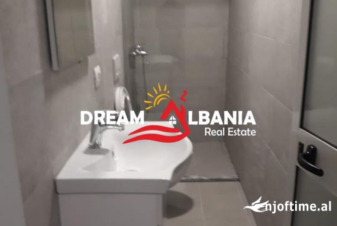 Shtepi me qera Apartament ne Tirane, Garsoniere, Mobilimi E mobiluar, Pagesa 400  Euro.